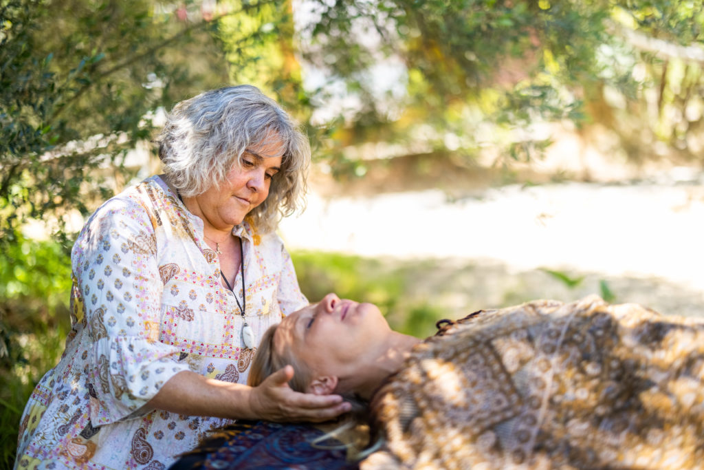 Mit dem Intuitiven Reiki-Coaching lösen wir den inneren Knoten der KlientInnen.